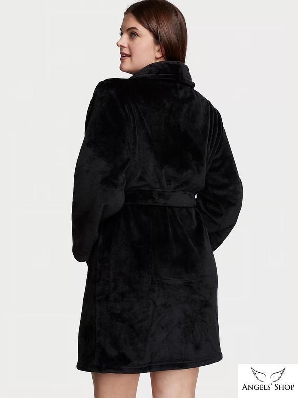 Халат Cozy Plush Robe Victoria's Secret