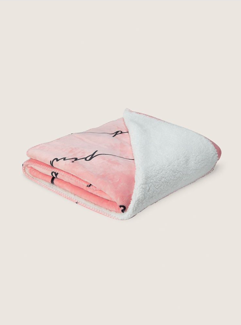 Плед Cozy Plush Sherpa Blanket Victoria’s Secret