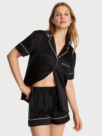 Сатинова піжама Victoria's Secret Signature Satin Short Pajama Set