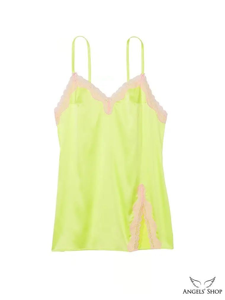 Сатиновая ночная сорочка Tease Satin Lace-Trim Mini Slip Victoria's Secret