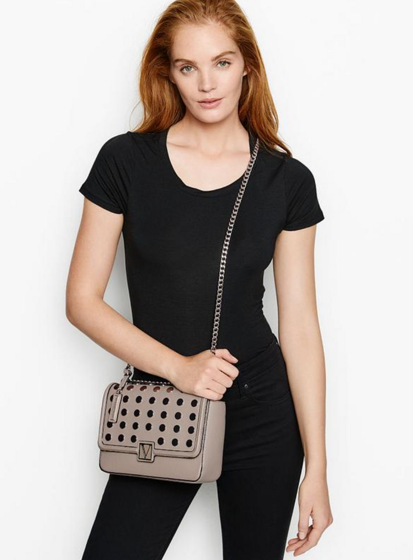 Бежевая сумка Victoria’s Secret Medium Shoulder Bag