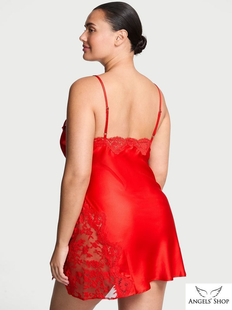 Сатиновый пеньюар Dare to Dream Lace & Satin Slip Victoria's Secret